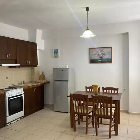 Ravanos Apartamento Loutraki (Skopelos)