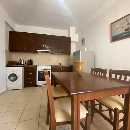 Ravanos * Loutraki (Skopelos)